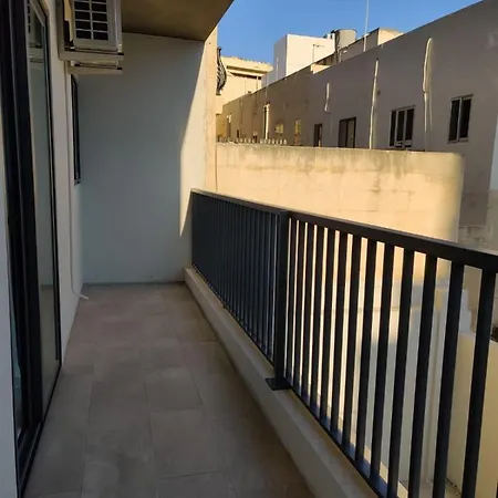 Apartament Sahariana *